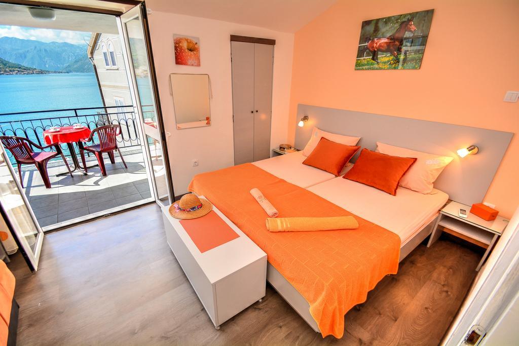 Apartment The Sea Coast Kotor Exteriér fotografie
