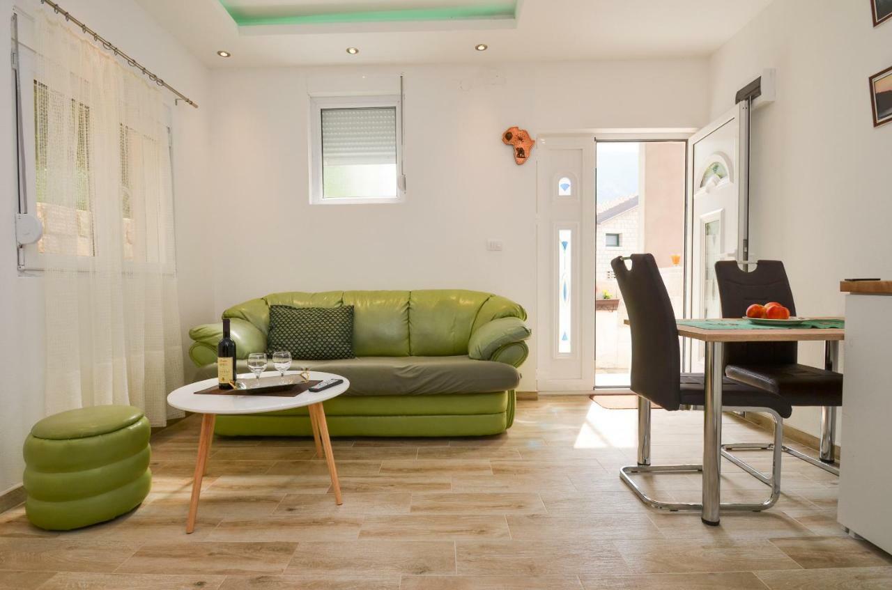 Apartment The Sea Coast Kotor Exteriér fotografie